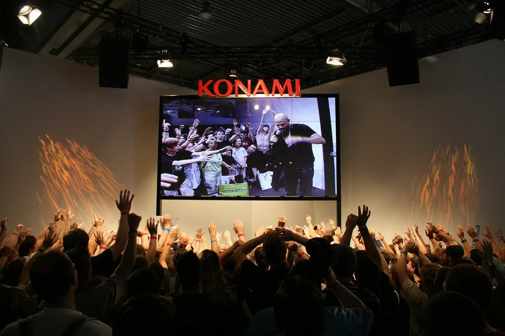 gaming convention crowd hands-on demo booths